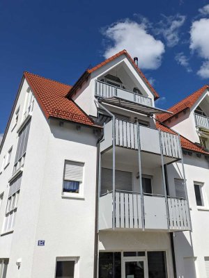 4 Zimmer Maisonette-Wohnung mit 2 kleinen Balkonen im Herzen Laichingens