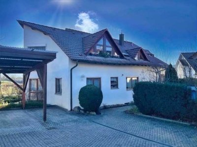 Freundliche 3-Zimmer-DG-Wohnung mit Balkon in Poltringen - Ideal für Eigennutzer und Kapitalanlager!