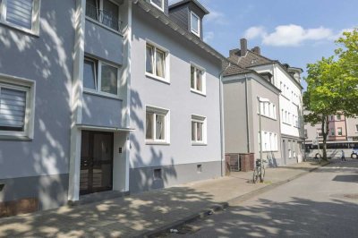 Vollmodernisierte Dachgeschosswohnung mitten in Bismarck