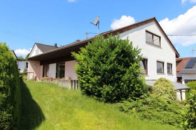 3-Familienhaus in schönster Wohnlage mit großem Garten