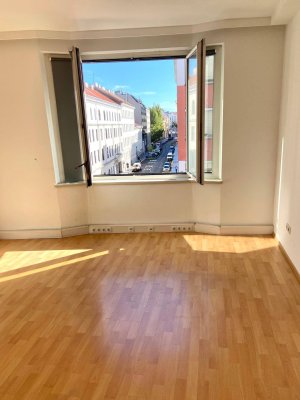 PROVISIONSFREI MARGARETENSTRASSE neben MARGARETENPLATZ moderne 4-Zimmerwohnung in bester Lage U 4 Nähe