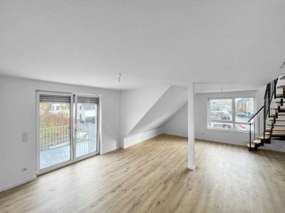 Neubau mit Balkon: 3,5 Zimmer Maisonette-Wohnung mit geh. Innenausstattung in Krefeld