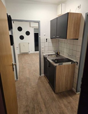 Frisch saniert! - Studentenapartment mit Keller