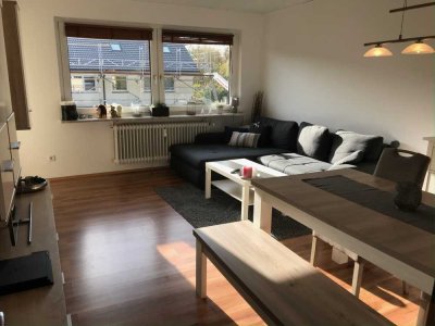 Exklusive 2-Zimmer-Whg mit Balkon und EBK in ruhiger, zentraler Lage in Henstedt-Ulzburg