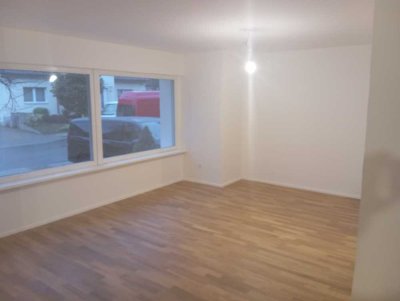 Komplett sanierte Maisonette-Wohnung mit Garten und Kamin -  Attraktive 6,5-Zimmer-Wohnung in Bochum