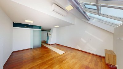 Charmantes Stadtnest: Neubau Dachgeschoss Loft direkt am Naschmarkt [A\\]