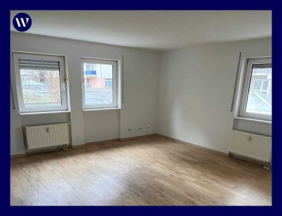 Quadratisch + PRAKTISCH + GUT!! 1-Raum-Wohnung mit Duschbad + separierte Küche mit Fenster, Keller