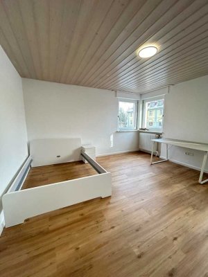 *Nur noch 1 Zimmer in 3er WG in Oststadt  - Erstbezug nach Renovierung