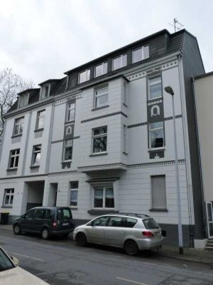 Schöne helle 3,5 Zimmer Wohnung in MH-Speldorf