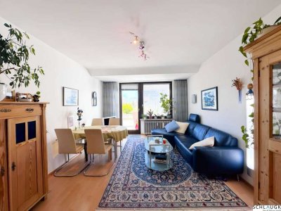 Schöne 2-Zimmer-Dachgeschoß-Wohnung in zentraler aber ruhiger Lage mit Speicher