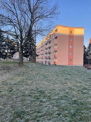 08412!  3 Zi.-Wohnung mit Südbalkon Hochparterre mit Stellplatz!