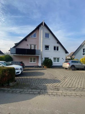 Freundliche 2-Zimmer-Wohnung mit Balkon in Gummersbach-Strombach