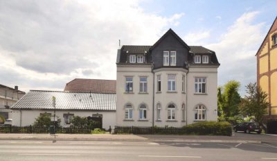 Renovierte und gepflegte Jugendstilvilla mit 10 Wohneinheiten mit neuer Heizungsanlage