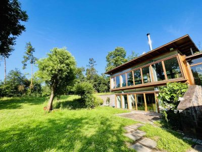 Außergewöhnliche Single-Terrassenwohnung im Wald von Privat