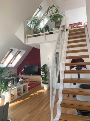 Bezugsfrei! Top-gepflegte Maisonette, einzigartige Ausstattung und traumhafte Dachterrasse