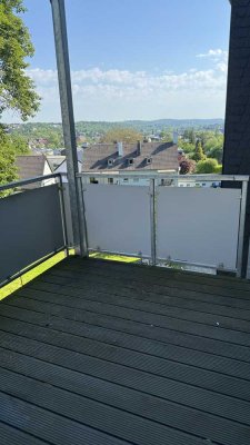 Citynahe Wohnung mit Balkon