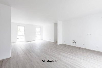 +++ 4-Zimmer-Wohnung mit Balkon +++