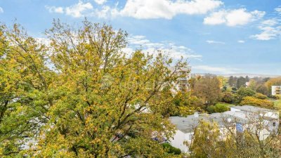 Helle, modernisierte 3-Zimmer-Wohnung mit West-Balkon, gehobener Ausstattung und mit Taunusblick