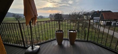 Mitten in der freien Natur außerhalb von Gedern - Moderne Wohnung mit Weitblick und eigenem Garten