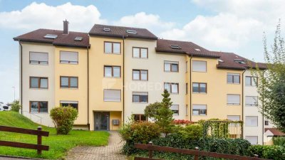 Einladende 2,5-Zimmer-Wohnung mit zwei Bädern und herrlicher Terrasse in Brombach