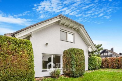 Großzügiges Einfamilienhaus mit Terrasse, Garten und KFZ-Stellplatz in Niddatal