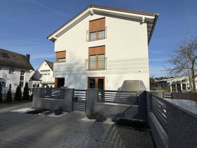 Geschmackvolle 2-Zimmer-EG-Wohnung mit gehobener Innenausstattung mit Terrasse in Rödermark