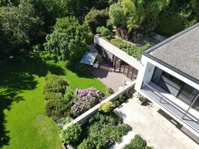 Stilvolle Bauhaus-Villa am Waldrand - Großzügiges Wohnen in idyllischer Lage und dennoch stadtnah!