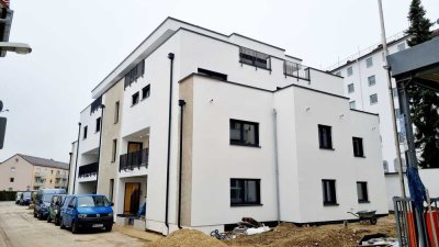 Erstbezug Neubau - EG mit Terrasse Gartenanteil+ TG, Aufzug, 3 Zimmer + Bad KfW 55 in Lechhausen Süd