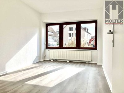 Neu renovierte 3-Zimmer-Wohnung mit kleinem Balkon, inkl. Stellplatz + optional EBK!