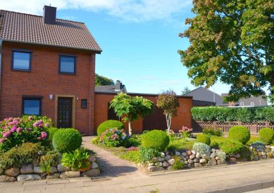 Gepflegtes Reihenendhaus mit Garage in bevorzugter Lage von Heide