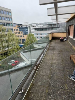 Penthouse Wohnung mit dreieinhalb Zimmern im Stuttgarter Westen