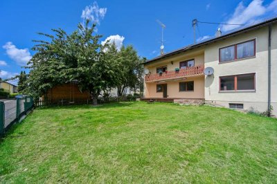 Attraktive 4-Zimmer-Erdgeschosswohnung mit großer Terrasse und Garten im idyllischen Aresing