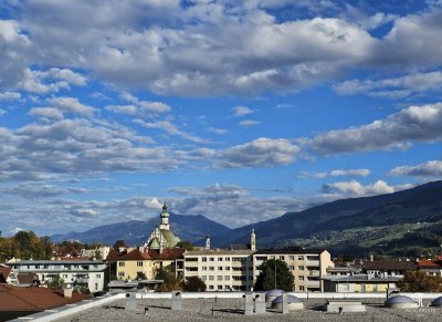 4-Zimmer Wohnung mit Balkon, Garage und traumhaftem Ausblick!