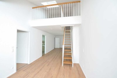 NEUBAU - Erstbezug ! Wunderschöne 3 Zi-Maisonettewohnung, große Dachterrasse, zentrale Lage