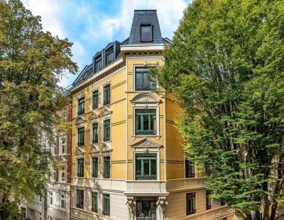 Luxuriöses Penthouse im historischen Jugendstil mit Dachterrasse & Weitblick!