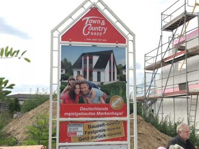 Neu gebauter Bungalow inkl. Grundstück in Michendorf