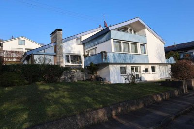 RUDERSBERG / HERRSCHAFTLICHES 277 M² EIN BIS ZWEI FAMILIENHAUS