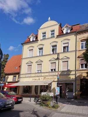 Ihr neues Zuhause-Traumhafte DG-Wohnung mit großem Balkon in ruhiger City-Lage von Delitzsch.