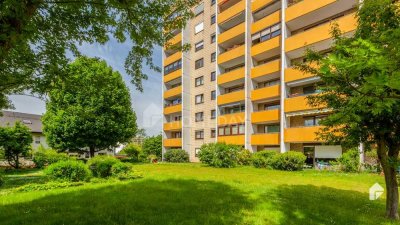 Vermietete Etagenwohnung mit 3 Zimmern, Loggia und Stellplatz