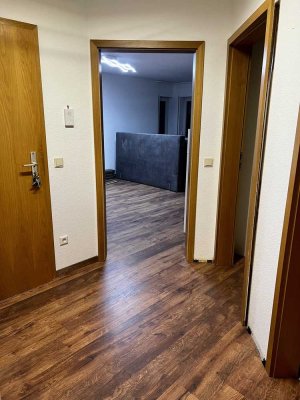 Freundliche 2-Zimmer-Wohnung mit Terrasse und EBK in Schorndorf