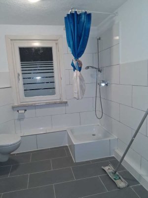 Attraktive 4-Zimmer-Wohnung in Fichtenberg, wenn Sie frage haben, phone: 015734475540