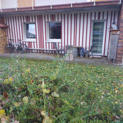 Top-Gelegenheit! Schöne Eigentumswohnung mit Terrasse und Garten in Burgsponheim zu verkaufen
