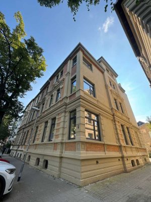 Luxus-Wohnung mit EBK, Balkon, Badmöbel, Keller in Braunschweig