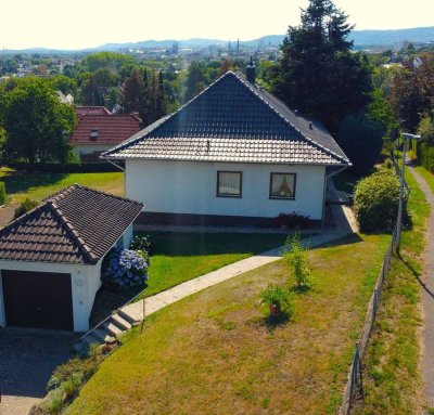 Einfamilienhaus in Kassel Wolfsanger mit großem Garten und toller Aussicht