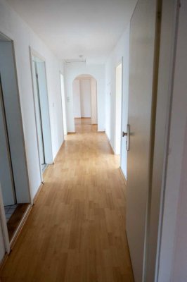 Helle gepflegte 4-Zimmer-Dachgeschosswohnung in Fallersleben