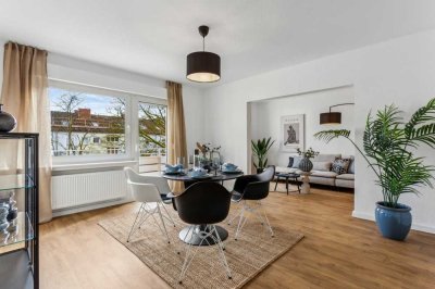 AB IN DIE WÜSTE!  MODERNISIERTE 4 ZIMMER WOHNUNG MIT BALKON