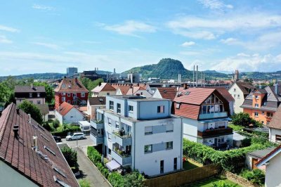 Stilvolle Penthouse-Wohnung mit gehobener Innenausstattung, grosser Terrasse u.v.m.