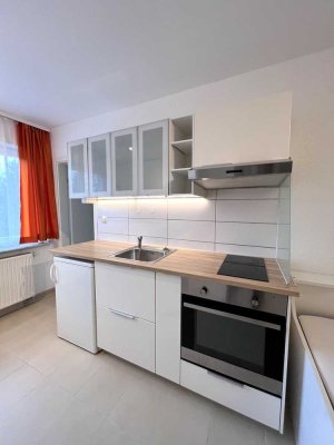Schöne, helle möblierte 1 Zimmer Wohnung (25 m²), zentral und ruhig gelegen in 60320