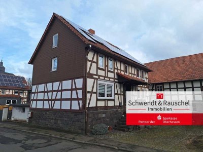 1-FH mit Nebengebäude in Gemünden (Felda) Burg-Gemünden