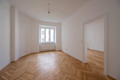 ++NEU++ Fantastischer 3-Zimmer Altbau-ERSTBEZUG-Blick ins Grüne-Hofruhelage